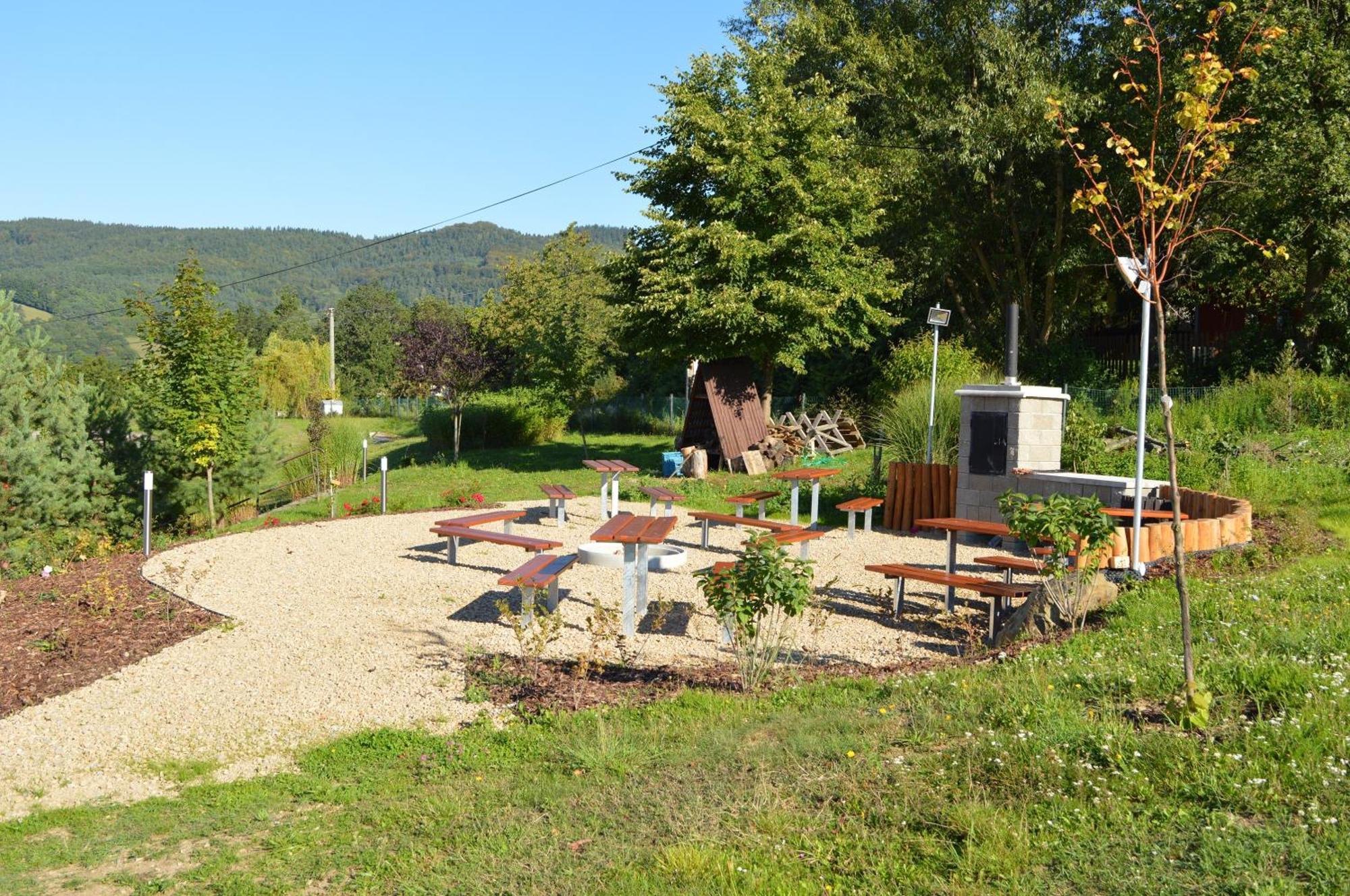 Hotel Vega Luhačovice Buitenkant foto